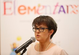 Harmonogram reformy podręcznikowej: Sprawdź, kiedy twoje dziecko dostanie darmowe podręczniki