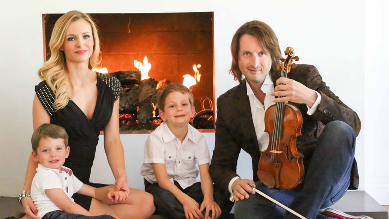 Edvin Marton : Edvin Marton revine la Bucuresti in noiembrie 2014 ... / Edvin marton is an emmy award winning violinist and composer who has captured the hearts of audiences on 5 continents.