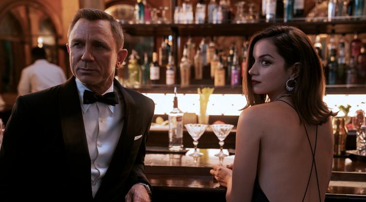 Daniel Craig és Ana de Armas a James Bond - Nincs idő meghalni című legújabb, 2021-ben bemutatásra kerülő részében