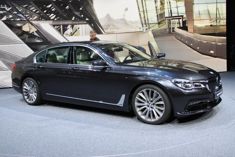 BMW Serii 7 (Frankfurt 2015)