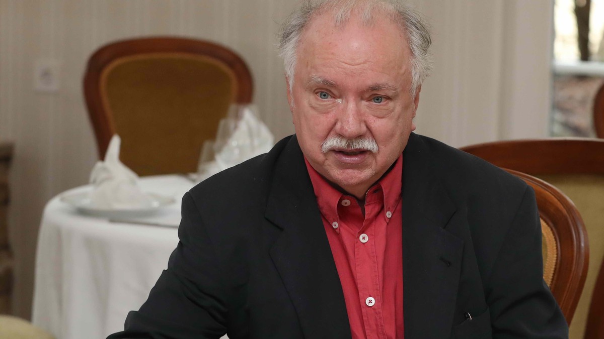 Farkasházy Tivadar: Tovább szurkolhatunk a fociválogatottnak!