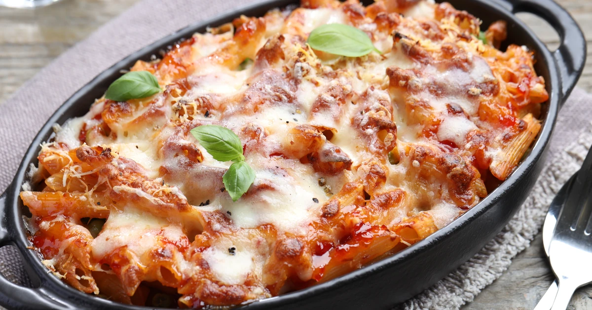 Pyszny obiad na czwartek. Podajemy przepis, Ty gotujesz. Świetna zapiekanka z Neapolu