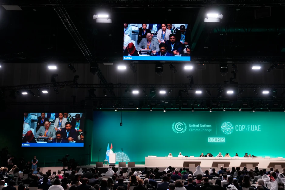 En Rasmusen govori na samitu COP28 u Dubaiju 13. decembra