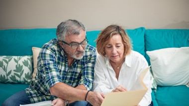 dodatek do emerytury po 75. i 65. roku życia 2026. komu przysługuje dodatek po 65. i 75. roku życia? ile wyniesie po waloryzacji tabela netto brutto wniosek zus