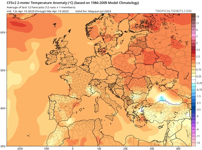 Od maja do lipca powinniśmy doświadczyć ciepłej pogody, z temperaturami przekraczającymi normę