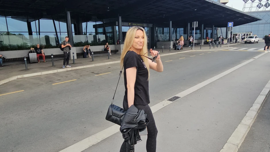 Rada Manojlović sa novim dečkom