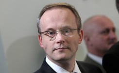 Prezes IPN we 'Frankfurter Allgemeine Zeitung': Ręce precz od naszych bohaterów