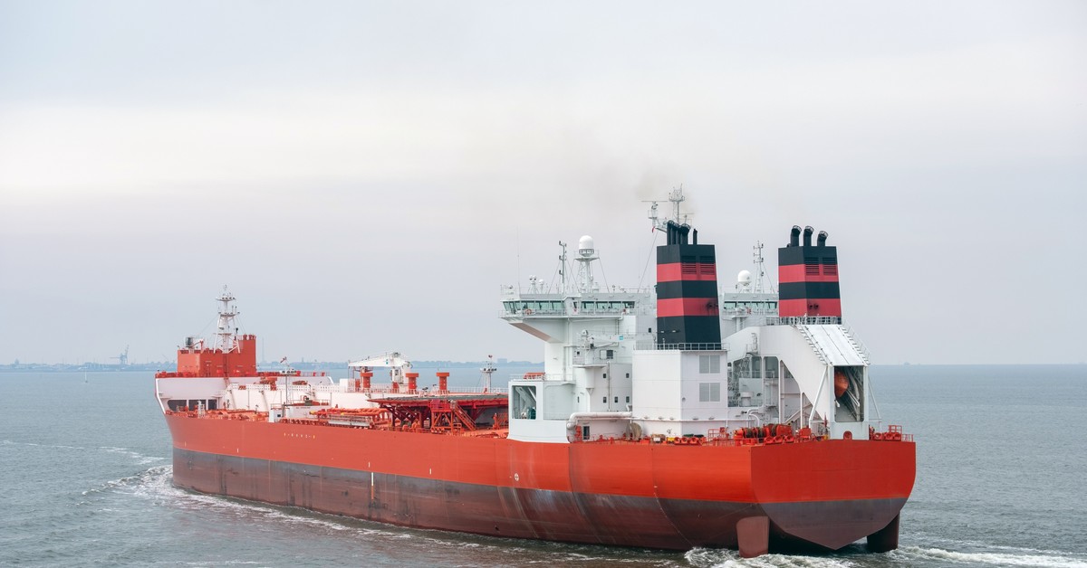 Kolejny skok cen ropy. Cieśnina Ormuz jest sparaliżowana