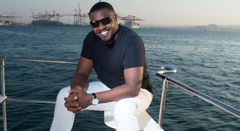 John Dumelo