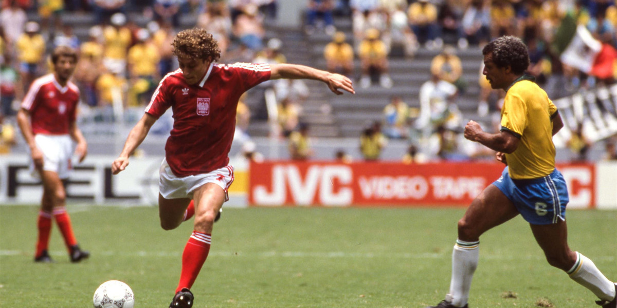 Ryszard Tarasiewicz słynął z atomowego strzału. Podczas MŚ w Meksyku w 1986 roku w meczu z Brazylią (0:4) trafił w słupek.