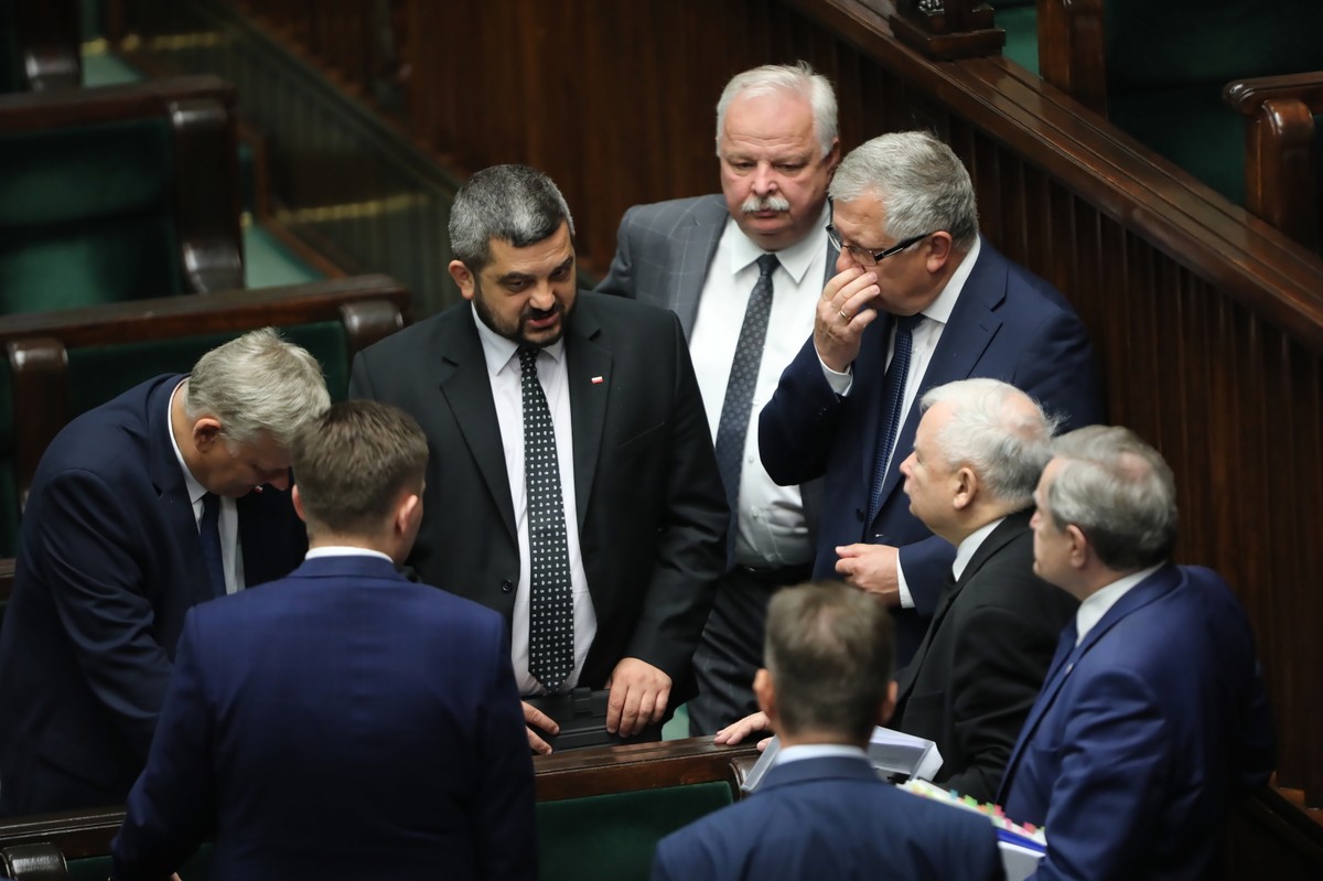 Jarosław Kaczyński, Leonard Krasulski, Krzysztof Sobolewski