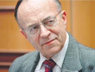 Andrzej Strupczewski: Energia jądrowa jest droższa tylko od energii wodnej