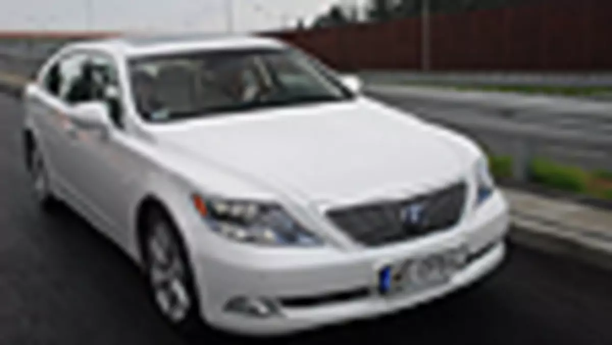 Lexus LS 600h L - Krążownik hybrydowy