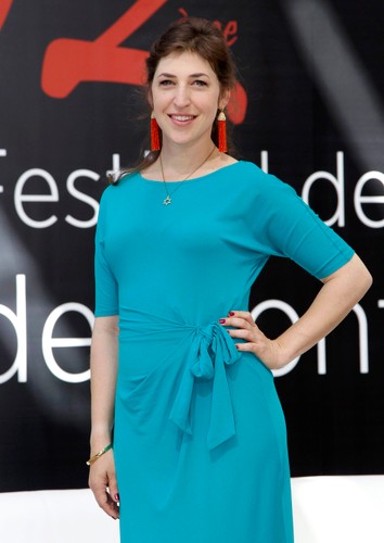 Mayim Bialik