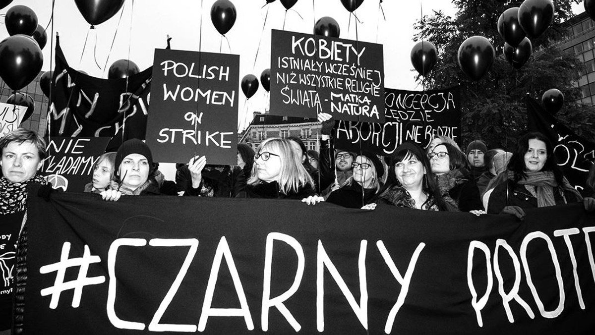 czarny protest