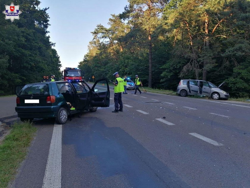 Paszki Małe: kompletnie piana matka wiozła dzieci i spowodowała wypadek