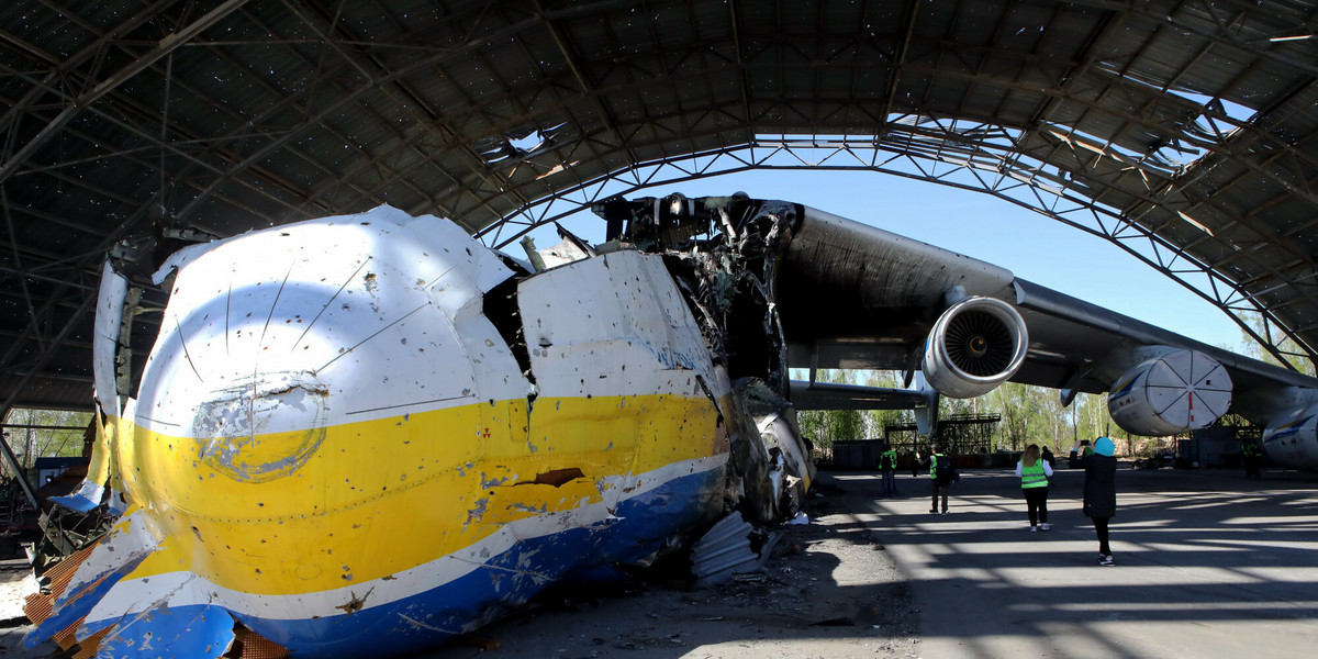 Zniszczony Antonow An-225 Mrija