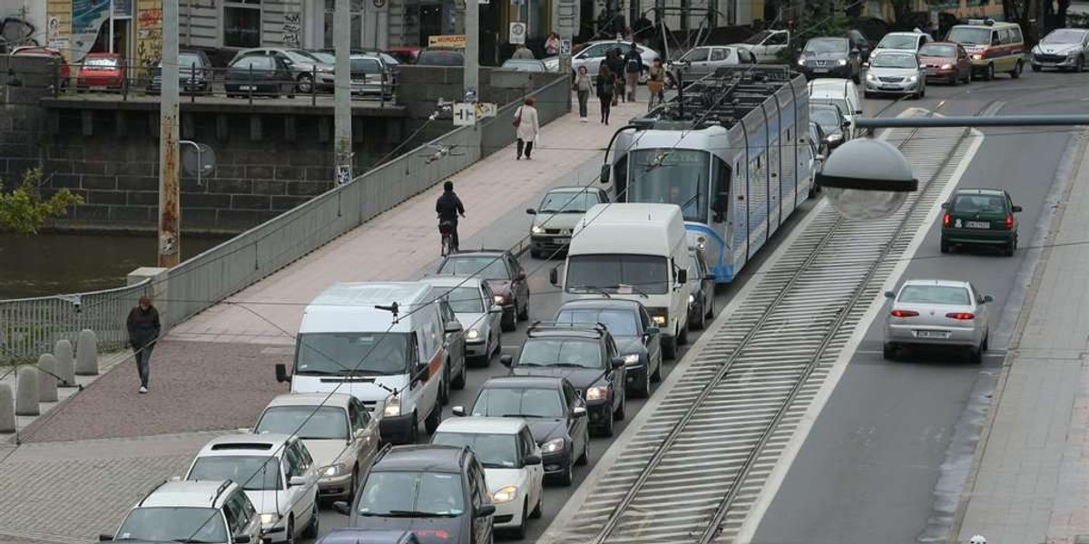 Tramwaje nie będą stać w korkach