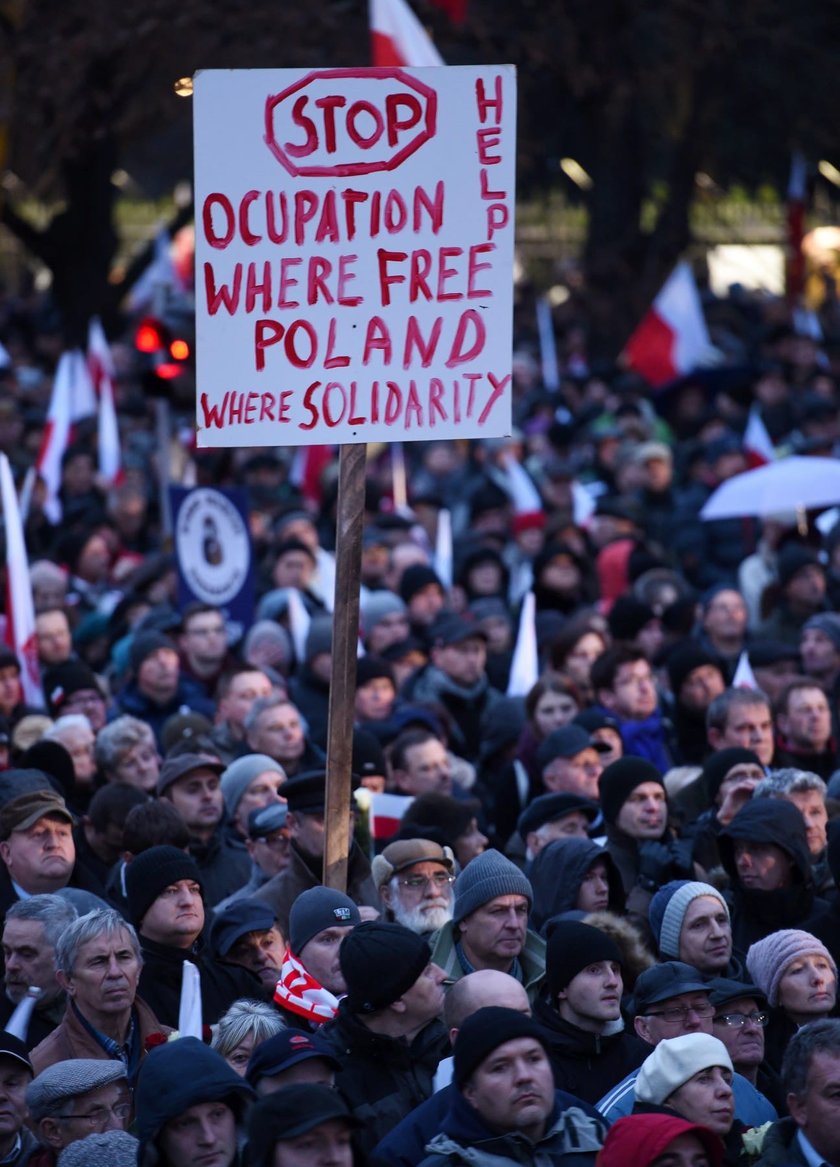 Marsz PiS w obronie demokracji