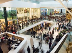 Wolne niedziele nie zrujnują handlu, ale mogą wywołać prawny zamęt