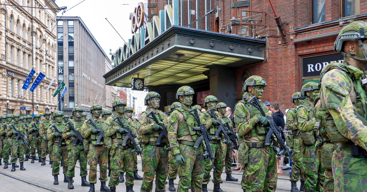 Sąsiad Rosji stawia na wojsko. Potężny wzrost wydatków i nowe satelity