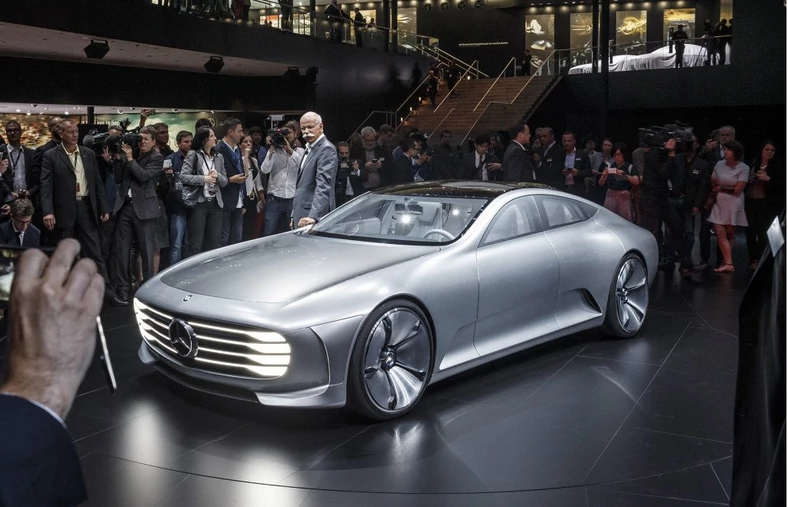 Mercedes Intelligent Aerodynamic Automobile