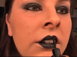 Patrzysz w lustro, a tu Lady GaGa!