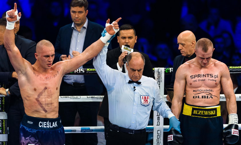 Polscy bokserzy przyłapani