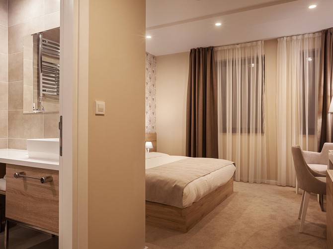 ILUSTRACIJA/Menadžerka hotela otkrila šta ni u ludilu ne bi koristila iz hotelskog asortimana
