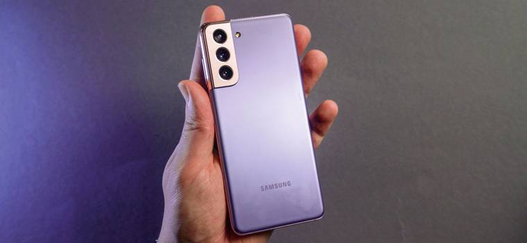 Samsung Galaxy S21 - krótka recenzja flagowego smartfona. Pokona iPhone'a?