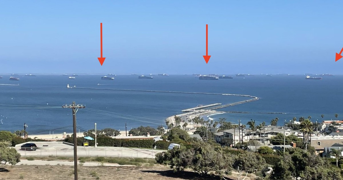 The largest port in the US hit a new ship-backlog record every day last ...