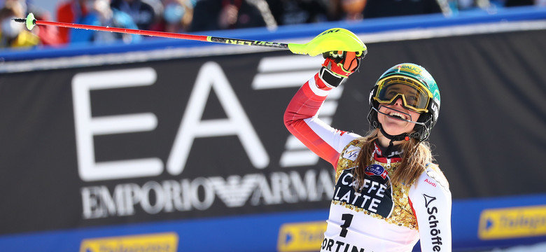 Alpejskie MŚ: zwycięstwo Liensberger w slalomie, kolejny medal Shiffrin