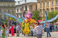 Przemarsz Lajkonika, pochód smoków i nie tylko. Tak zapowiada się czerwiec pod Wawelem