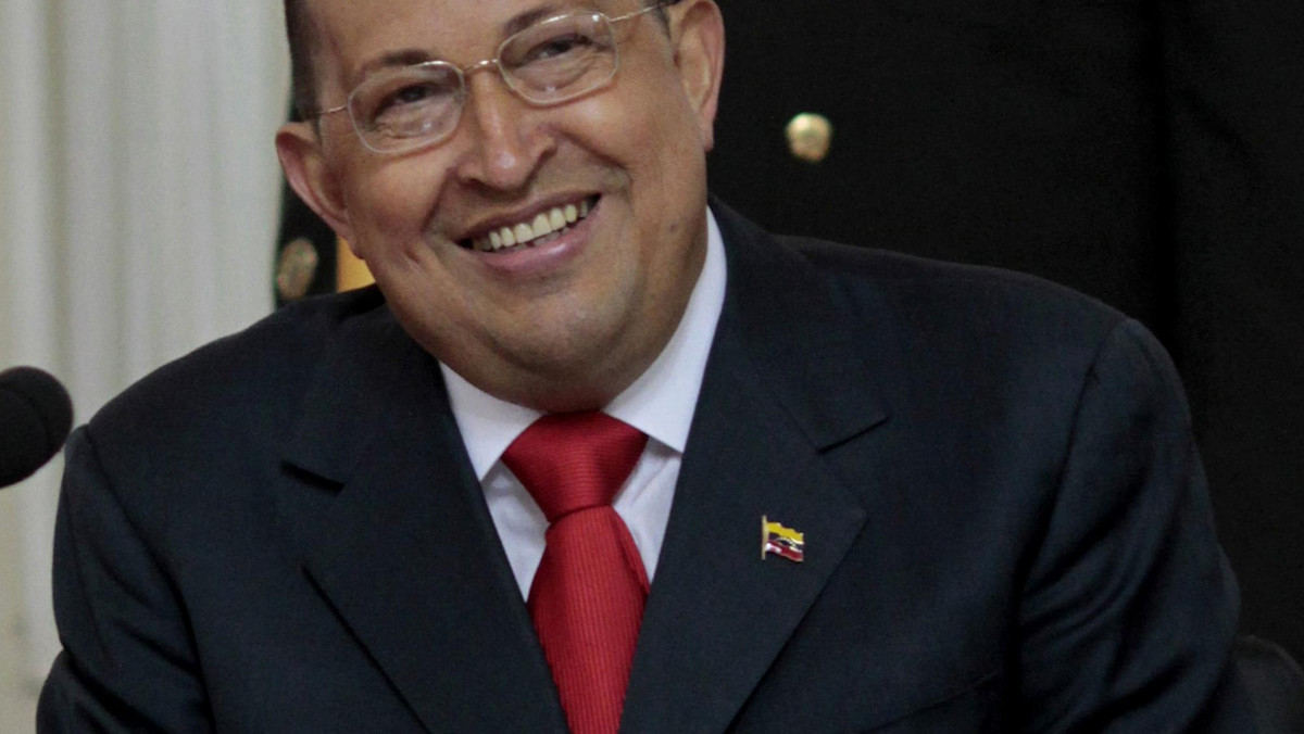 Prezydent Wenezueli Hugo Chavez, który wrócił wczoraj do kraju z Kuby, oznajmił, że zakończył czwarty i ostatni cykl chemioterapii. Obiecał też dalsze prowadzenie kraju na drodze do socjalizmu.