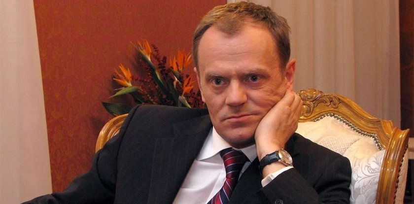 Tusk obroni się przed wirusem?