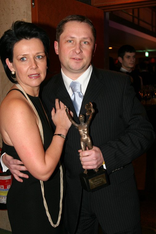Kamil Durczok z żoną podczas gali rozdania Telekamer w 2006 r.