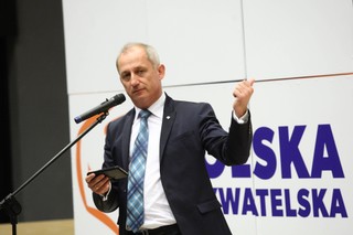 Neumann: Jeżeli PiS obniży wiek emerytalny, wszyscy odchodzący na emeryturę staną się klientami pomocy społecznej