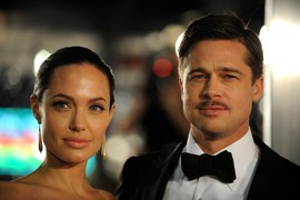 Ovaj sarajevski glumac je KUM SA ANĐELINOM I BREDOM PITOM: "Bili smo na DNU ŽIVOTA kada smo se OKUMILI. On je OTKAČEN, a ona EKSTREMNA - kao i ja", radio kao MAKRO, drogu jedva preživeo