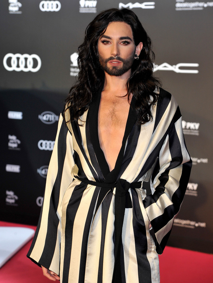 Conchita Wurst na gali AIDS Foundation