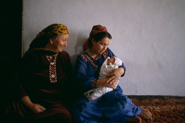 Jedan od NAJJEZIVIJIH MUSLIMANSKIH OBIČAJA važi samo za udate žene - OVAKO pokazuju slepu poslušnost i poštovanje muževima