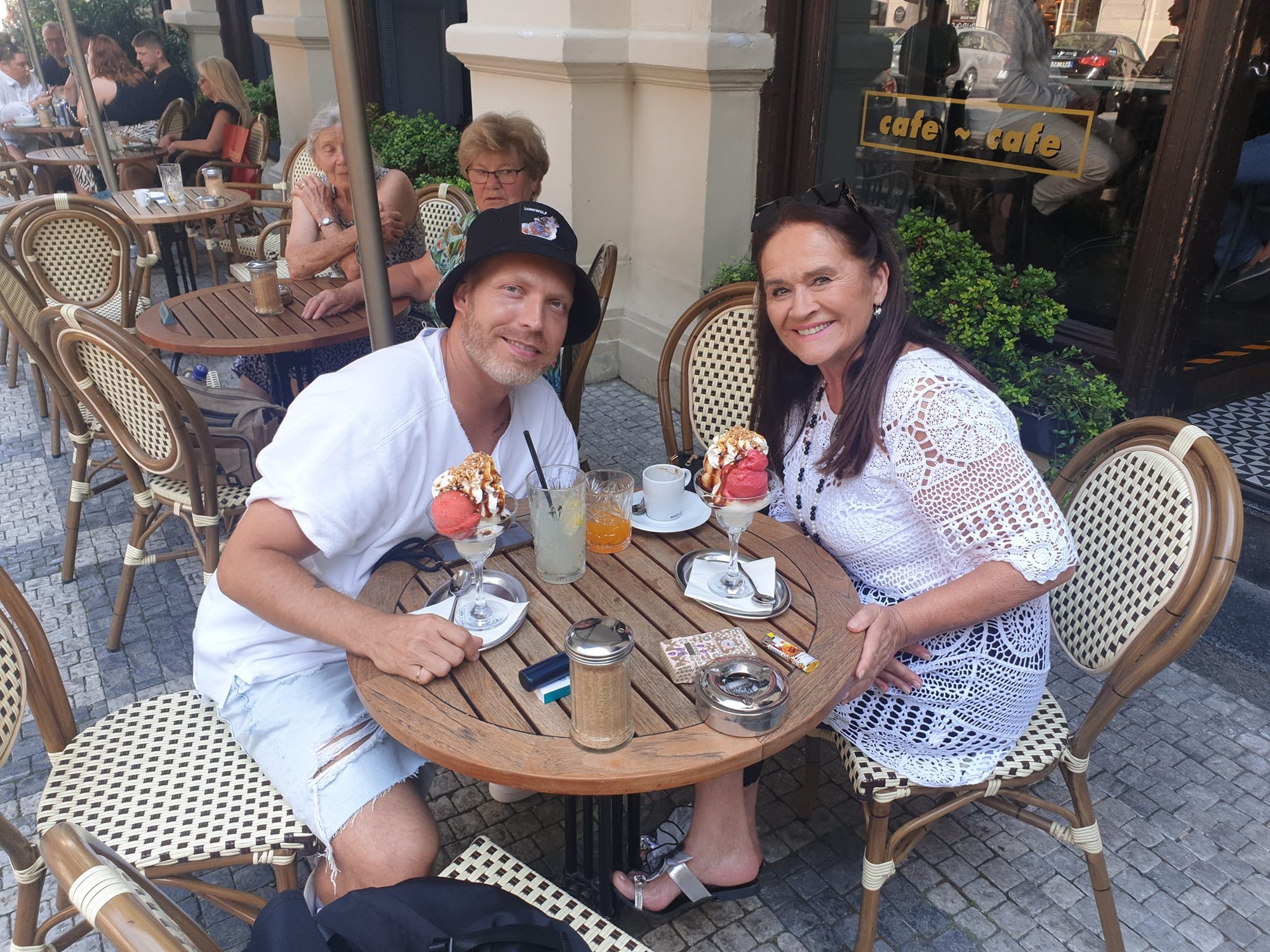 Herečka Hana Gregorová.