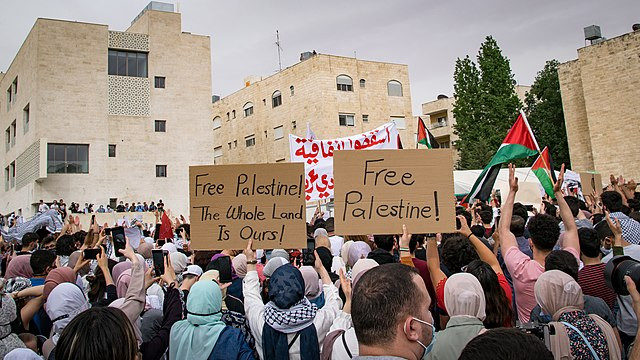 Palestyńska demonstracja w Ammanie w Jordanii, maj 2021 r.