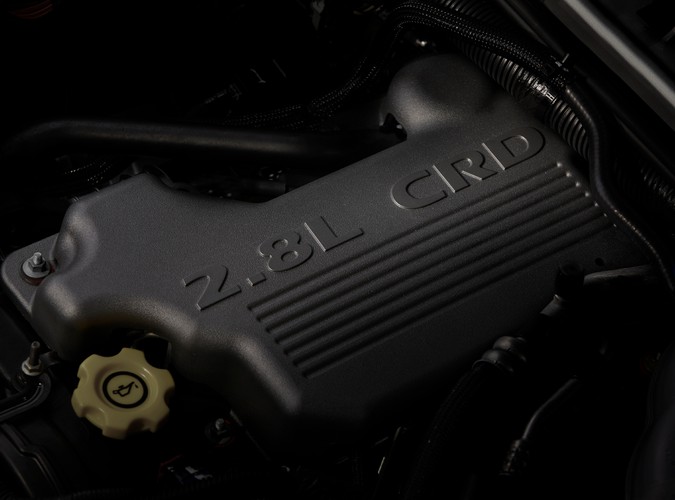 Jeep to ikona samochodów 4x4. Teraz słynna marka nabiera sił pod skrzydłami Fiata. W Polsce pojawiły się właśnie nowości amerykańskiej legendy bezdroży - oto Jeep Wrangler Unlimited i Jeep Grand Cherokee...