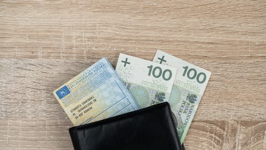 uderzyli w nas zupełnie nowym podatkiem za samochody. teraz trzeba płacić fiskusowi jeszcze więcej