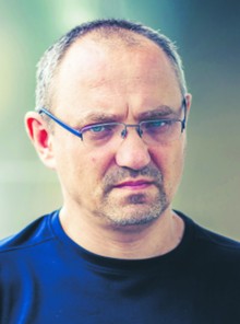 Marcin Zaremba doktor hab. historii i socjolog, badacz dziejów najnowszych Polski, pracownik naukowy Instytutu Historycznego Uniwersytetu Warszawskiego, autor m.in. książek „Wielka trwoga. Polska 1944–1947. Ludowa reakcja na kryzys” i „Komunizm, legitymizacja, nacjonalizm. Nacjonalistyczna legitymizacja władzy komunistycznej w Polsce”