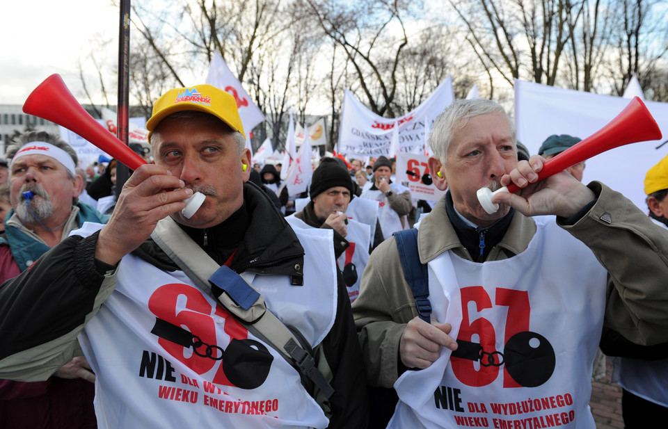 "Solidarność" protestuje przed Sejmem