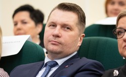 Zmiany w MEiN. Wiceministrowie odwołani