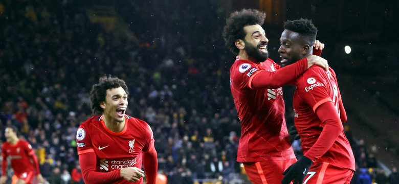 Solidarne wygrane Liverpoolu i Man City. Zmiana lidera w Anglii