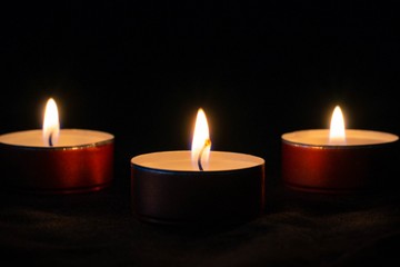 Gyászolnak a mentősök: 3 siófoki mentődolgozó halt meg egy hónapon belül