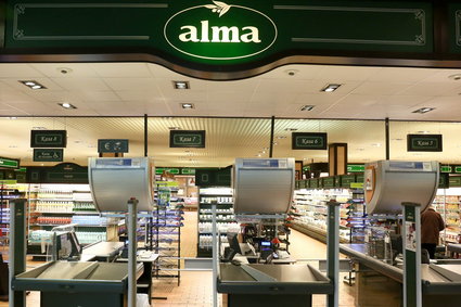 Alma Market ma prawie 200 mln zł straty. Notowania spadają